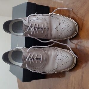 Cole Haan men's size 9 Oxfords